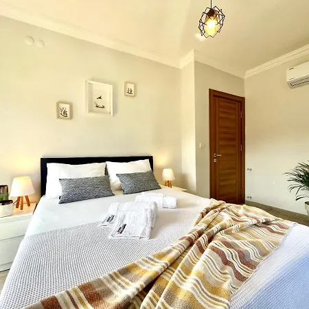 Seaview Grand - Sunrise Hotel